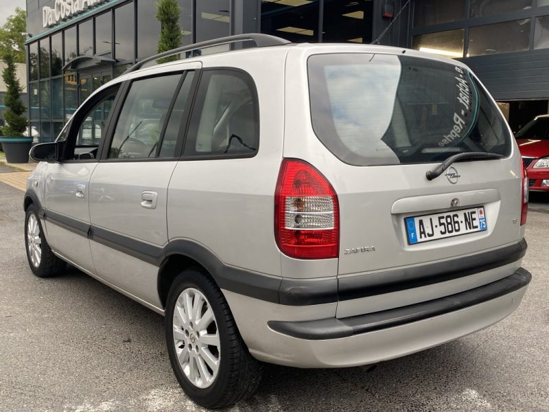 OPEL ZAFIRA 1.8 i 125 Cv - VENTE EN ETAT FRAIS A PREVOIR / LIRE L ANNONCE
