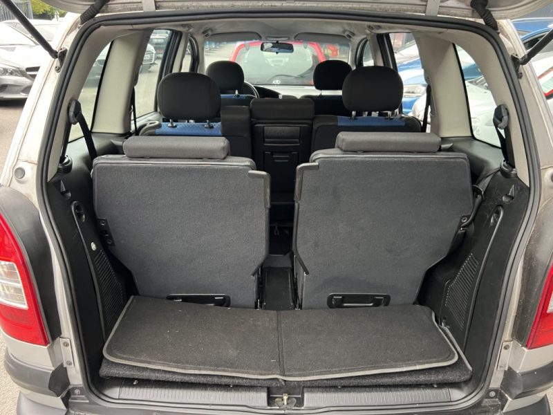 OPEL ZAFIRA 1.8 i 125 Cv - VENTE EN ETAT FRAIS A PREVOIR / LIRE L ANNONCE