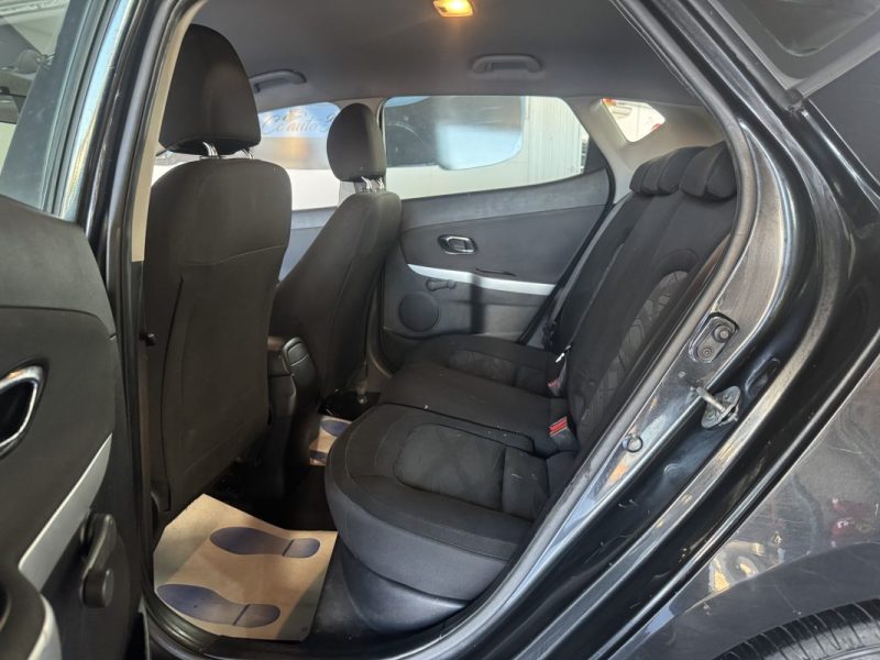 KIA CEE-D 1.4 100CH STYLE ISG 2015