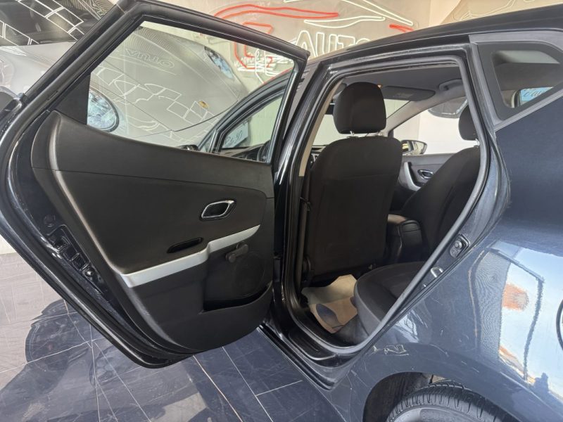 KIA CEE-D 1.4 100CH STYLE ISG 2015