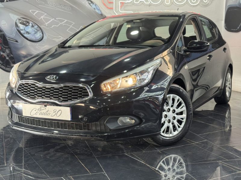 KIA CEE-D 1.4 100CH STYLE ISG 2015