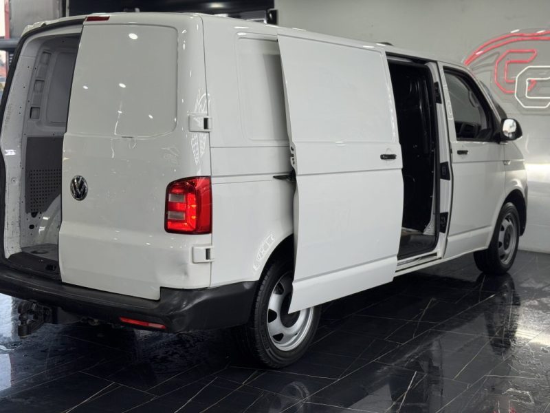 VOLKSWAGEN TRANSPORTER 3.0T L2H1 2.0 TDI 150CH BUSINESS LINE 2018 TTC