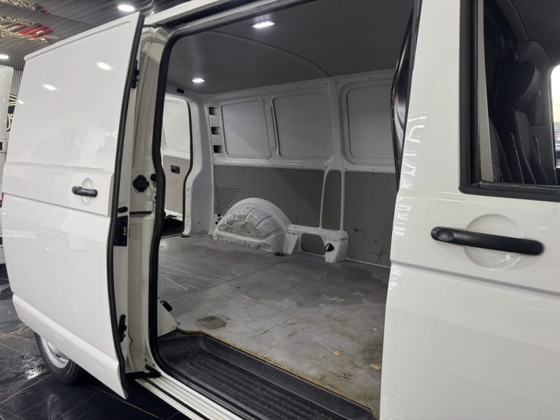 VOLKSWAGEN TRANSPORTER 3.0T L2H1 2.0 TDI 150CH BUSINESS LINE 2018 TTC