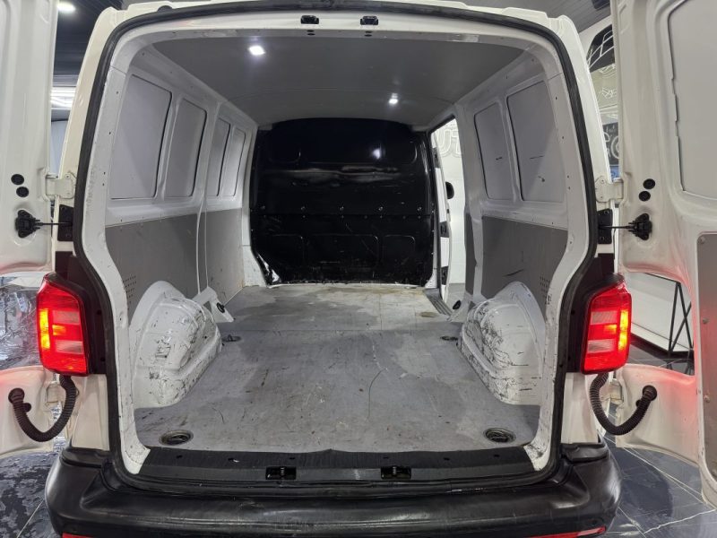 VOLKSWAGEN TRANSPORTER 3.0T L2H1 2.0 TDI 150CH BUSINESS LINE 2018 TTC