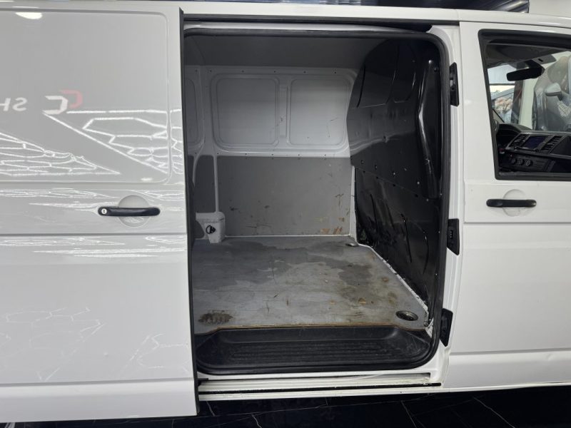 VOLKSWAGEN TRANSPORTER 3.0T L2H1 2.0 TDI 150CH BUSINESS LINE 2018 TTC