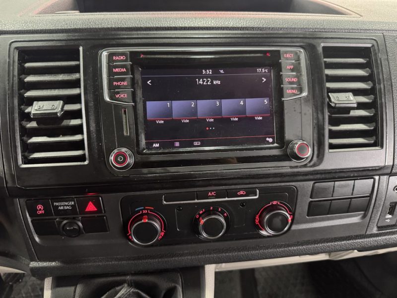 VOLKSWAGEN TRANSPORTER 3.0T L2H1 2.0 TDI 150CH BUSINESS LINE 2018 TTC