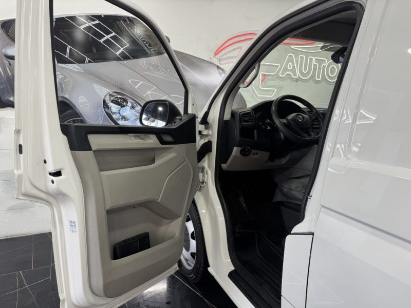 VOLKSWAGEN TRANSPORTER 3.0T L2H1 2.0 TDI 150CH BUSINESS LINE 2018 TTC