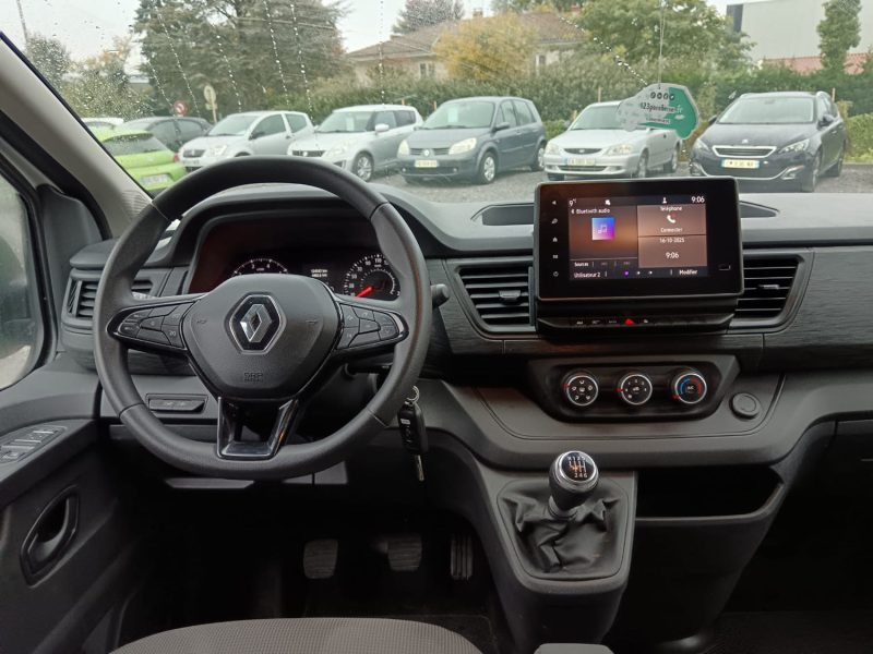 Renault Trafic Combi 2.0 DCI 150 cv S&S 9 Places L2H1 BVM6 / CARPLAY / Suivi + CT OK