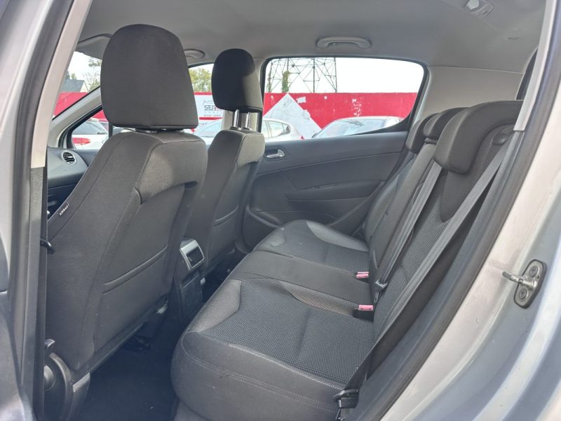 PEUGEOT 308 1.6 E-HDI112 FAP BUSINESS PACK - PREMIERE MAIN 