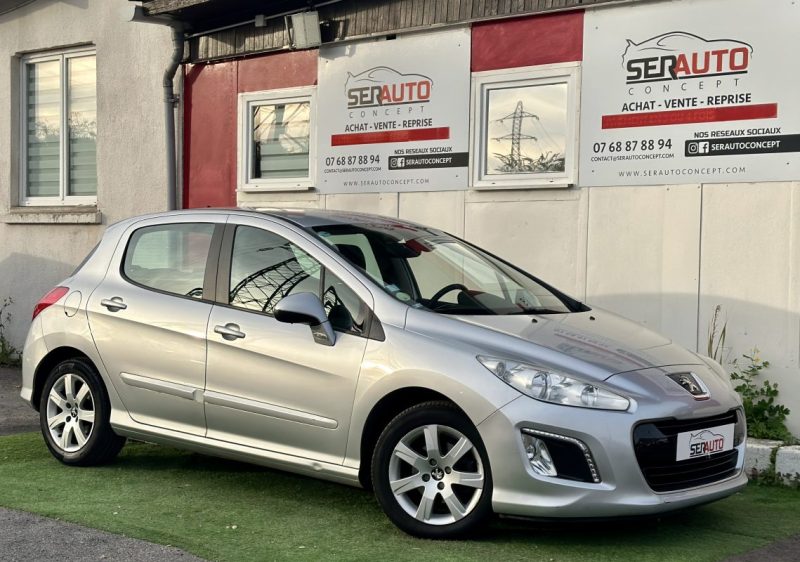 PEUGEOT 308 1.6 E-HDI112 FAP BUSINESS PACK - PREMIERE MAIN 
