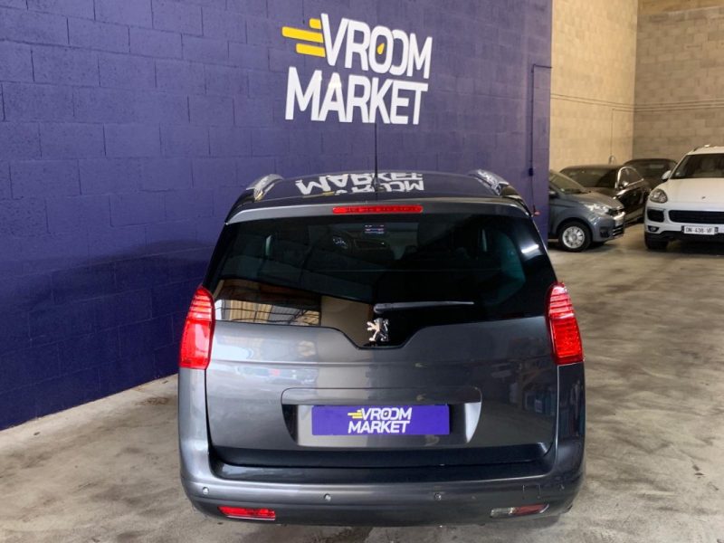 PEUGEOT 5008 2.0 HDI 150 7PLACES PREMIUM PACK ALLURE BVM6 - TOIT PANORAMIQUE - 132 000 KM - DISTRIB 