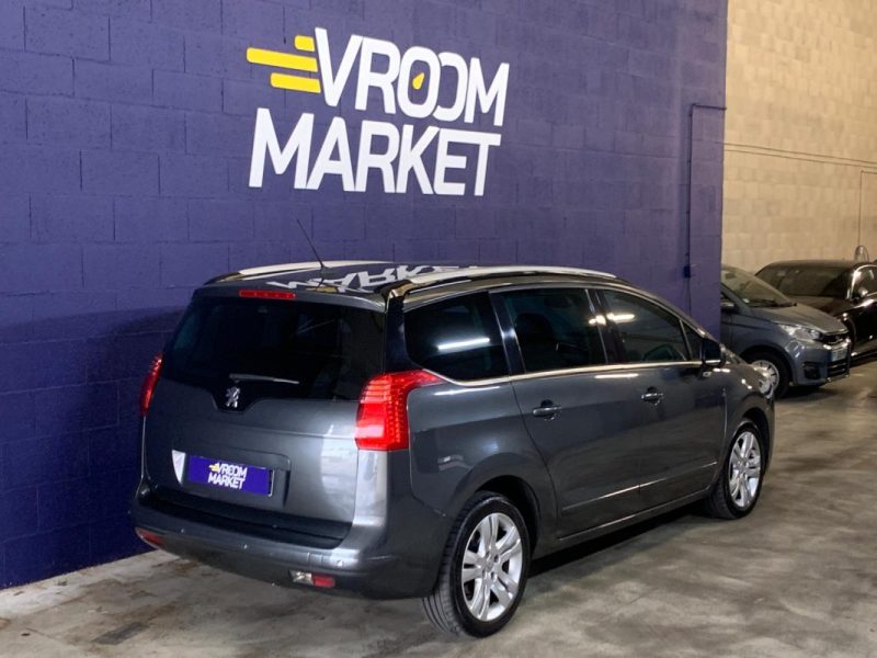 PEUGEOT 5008 2.0 HDI 150 7PLACES PREMIUM PACK ALLURE BVM6 - TOIT PANORAMIQUE - 132 000 KM - DISTRIB 