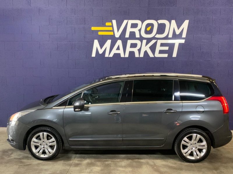 PEUGEOT 5008 2.0 HDI 150 7PLACES PREMIUM PACK ALLURE BVM6 - TOIT PANORAMIQUE - 132 000 KM - DISTRIB 