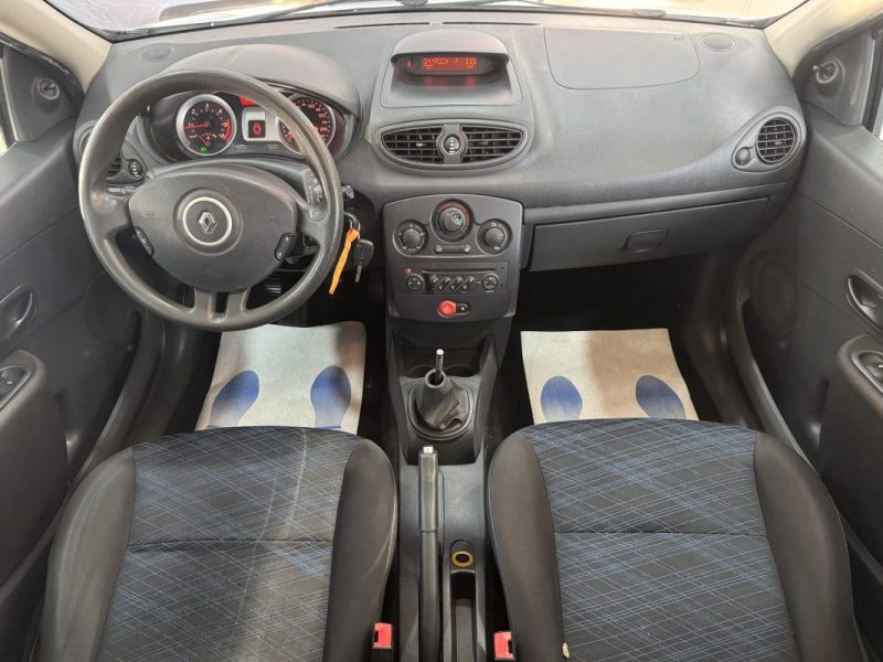 RENAULT CLIO SOCIETE GENERIQUE 1.5DCI 70 2008 TTC