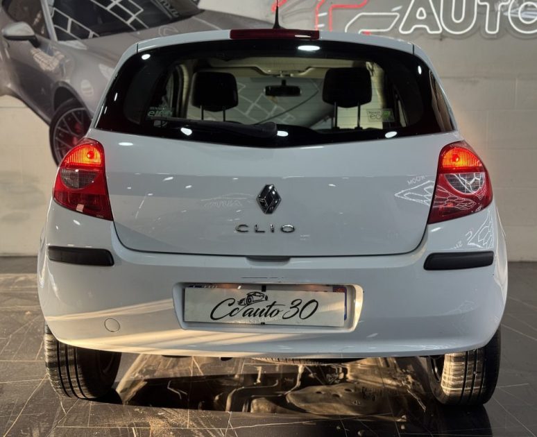 RENAULT CLIO SOCIETE GENERIQUE 1.5DCI 70 2008 TTC