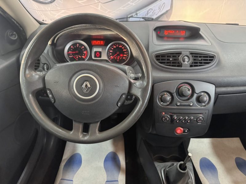 RENAULT CLIO SOCIETE GENERIQUE 1.5DCI 70 2008 TTC