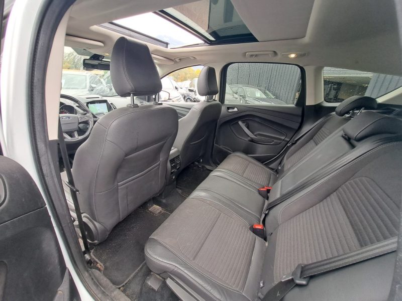 FORD KUGA 2.0 TDCI 150CH TOIT PANORAMIQUE GPS