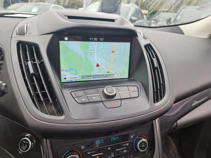 FORD KUGA 2.0 TDCI 150CH TOIT PANORAMIQUE GPS