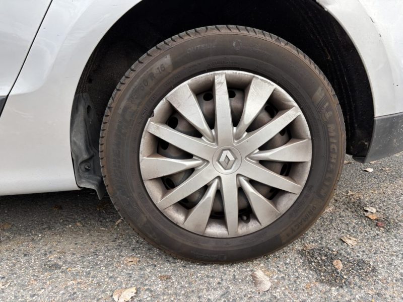 Renault Grand Scenic III 1.5 DCI 110ch BVA 7 Places - Distribution Ok