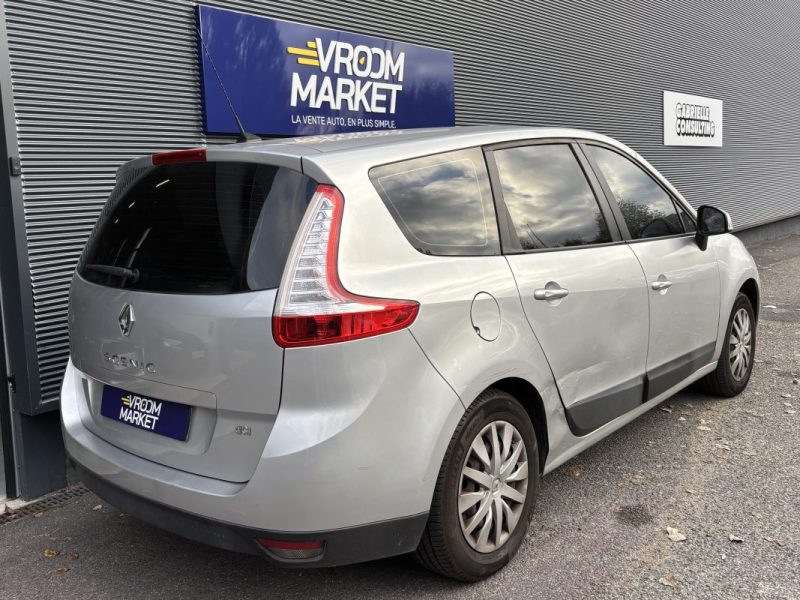 Renault Grand Scenic III 1.5 DCI 110ch BVA 7 Places - Distribution Ok