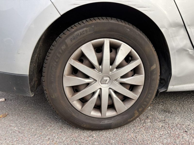 Renault Grand Scenic III 1.5 DCI 110ch BVA 7 Places - Distribution Ok