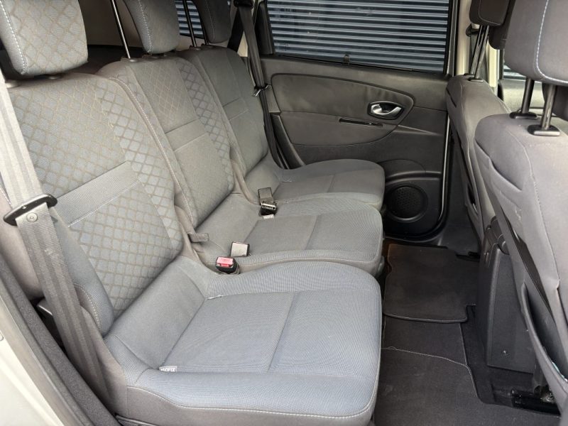 Renault Grand Scenic III 1.5 DCI 110ch BVA 7 Places - Distribution Ok