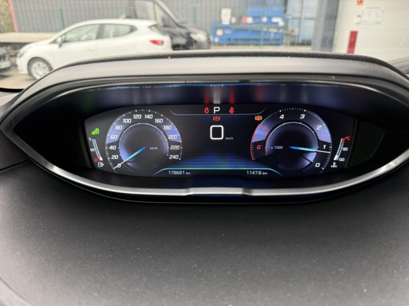 PEUGEOT 3008  1.6 BLUE HDI EAT6 120CV GT LINE 