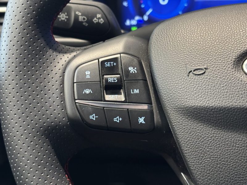 Ford Kuga 2.5 Duratec 190ch FHEV E85 ST-Line - Régulateur adaptatif