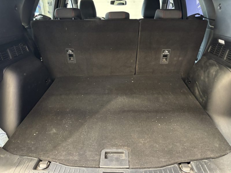 Ford Kuga 2.5 Duratec 190ch FHEV E85 ST-Line - Régulateur adaptatif