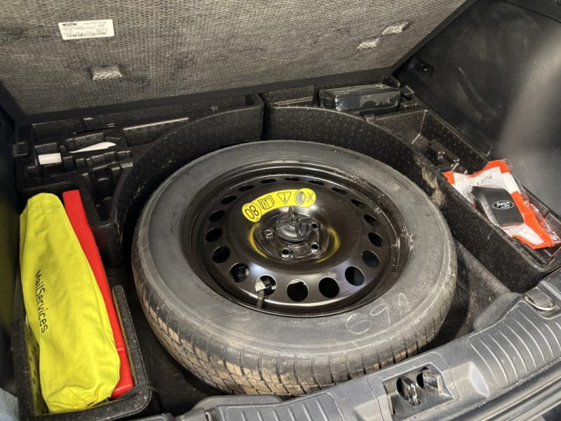 Ford Kuga 2.5 Duratec 190ch FHEV E85 ST-Line - Régulateur adaptatif