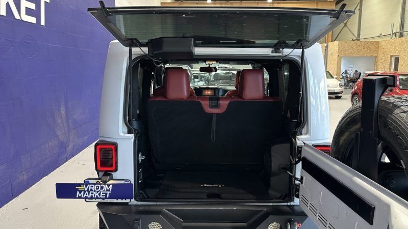 Jeep Wrangler 3.6 V6 Pentastar 284ch 10e anniversaire BVA - Treuil - Snorkel - Pedalbox