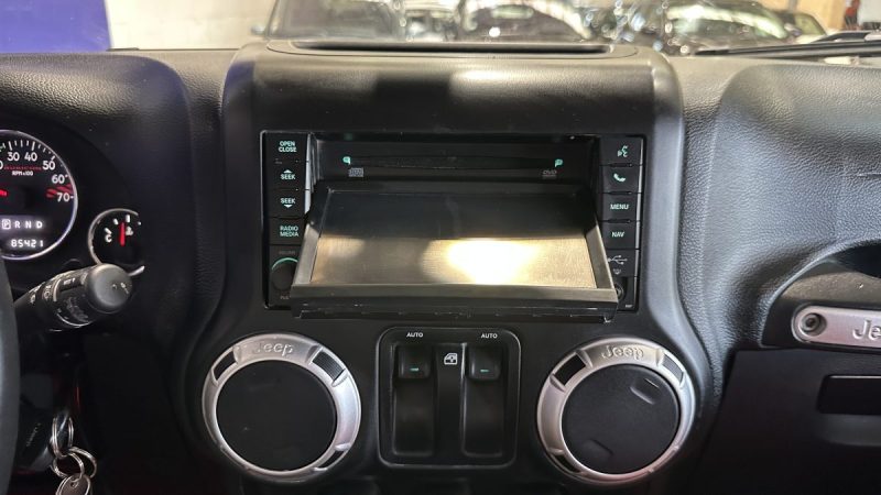 Jeep Wrangler 3.6 V6 Pentastar 284ch 10e anniversaire BVA - Treuil - Snorkel - Pedalbox