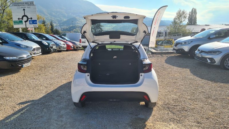 TOYOTA Yaris -115ch Hybrid 1.5 VVT - i FRANCE