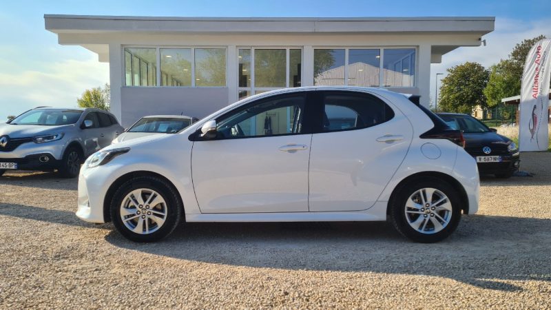 TOYOTA Yaris -115ch Hybrid 1.5 VVT - i FRANCE