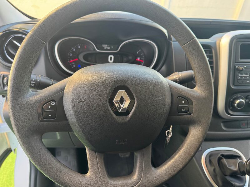 RENAULT TRAFIC L1H1 1200 2.0 DCI 120CH CONFORT E6 TVA RECUPERABLE GARANTIE 12 MOIS 2020