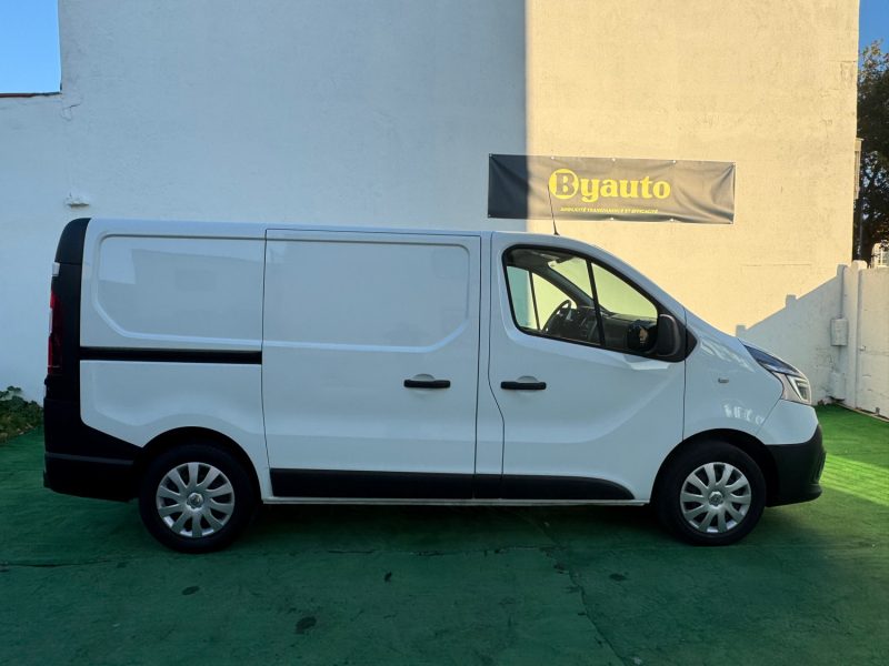 RENAULT TRAFIC L1H1 1200 2.0 DCI 120CH CONFORT E6 TVA RECUPERABLE GARANTIE 12 MOIS 2020