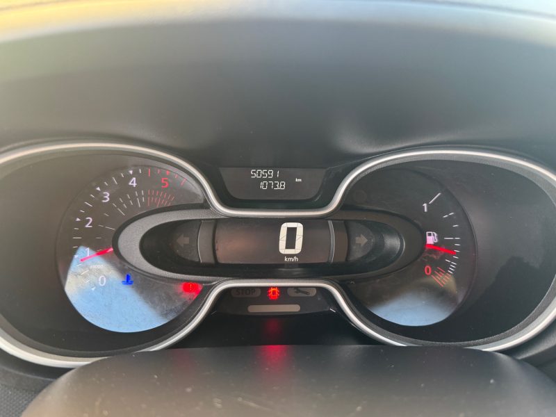 RENAULT TRAFIC L1H1 1200 2.0 DCI 120CH CONFORT E6 TVA RECUPERABLE GARANTIE 12 MOIS 2020