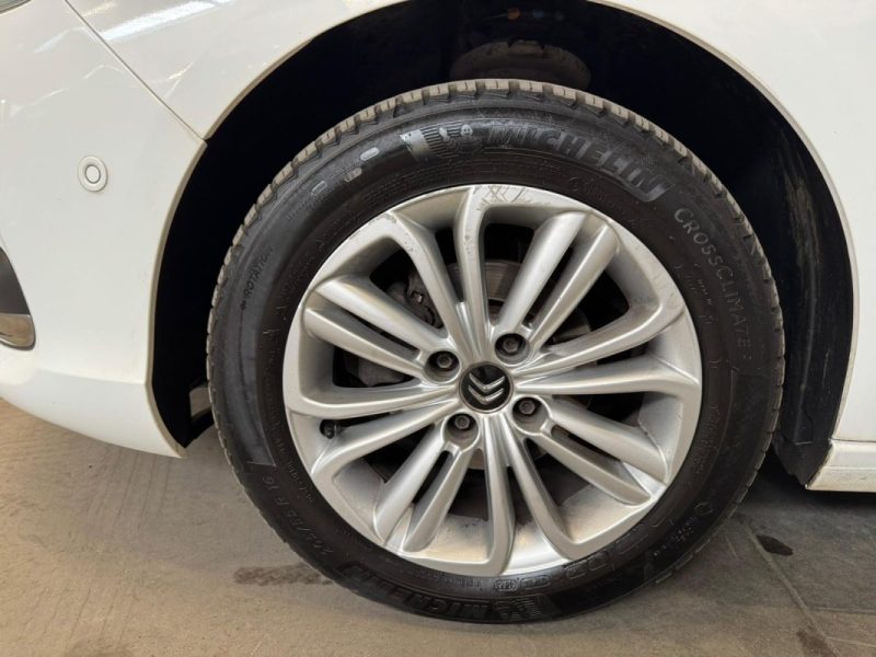 CITROEN C4 1.2i 110ch Feel 