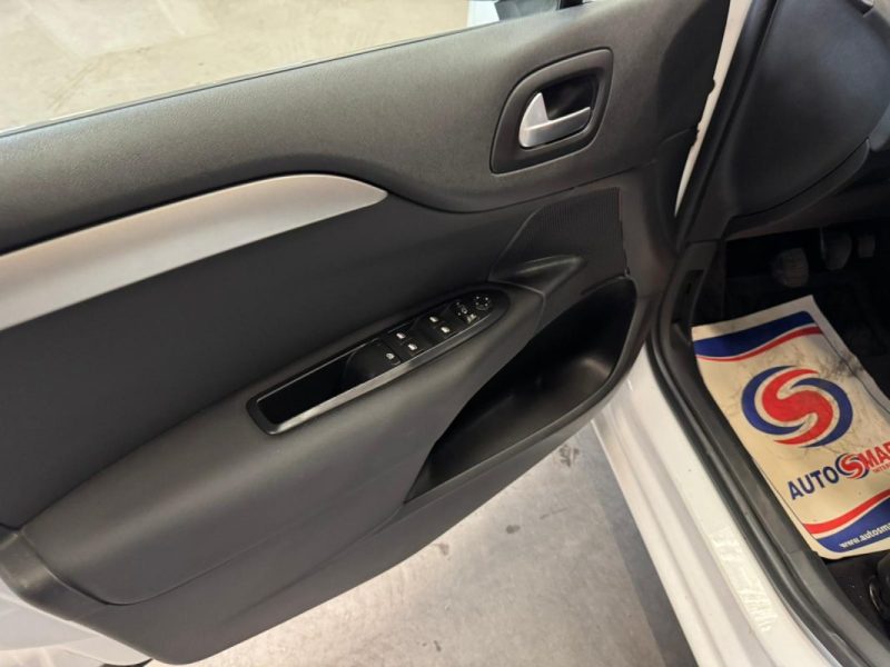 CITROEN C4 1.2i 110ch Feel 