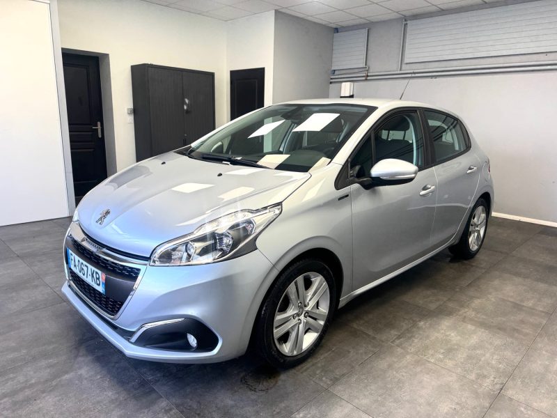 PEUGEOT 208 1.2 VTI 82CH SIGNATURE BVM5 2018