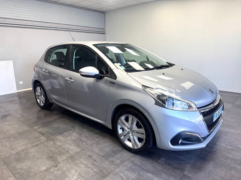 PEUGEOT 208 1.2 VTI 82CH SIGNATURE BVM5 2018