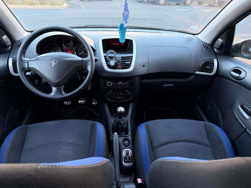 PEUGEOT 206+ 1.4 HDI 70 CH - IDEAL JEUNE PERMIS - DISTRI OK - GARANTIE 12 MOIS