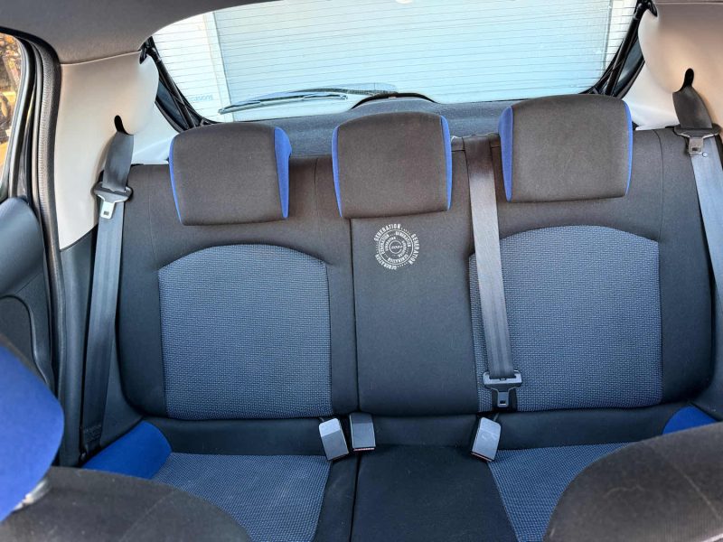 PEUGEOT 206+ 1.4 HDI 70 CH - IDEAL JEUNE PERMIS - DISTRI OK - GARANTIE 12 MOIS