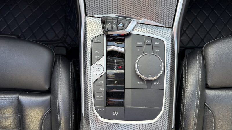 BMW SERIE 3 330E TOURING 292CH 2022 PACK M