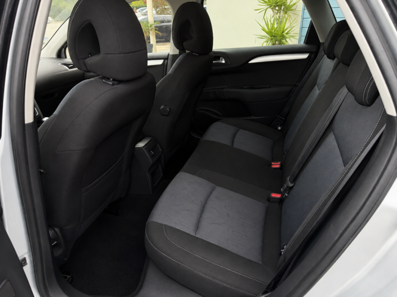 CITROEN C4 1.6 HDI 90ch Attraction - Garantie
