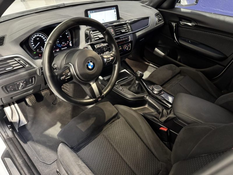 BMW SERIE 1 116 I 109CH - PACK M / CARPLAY / SUIVI D'ENTRETIEN COMPLET