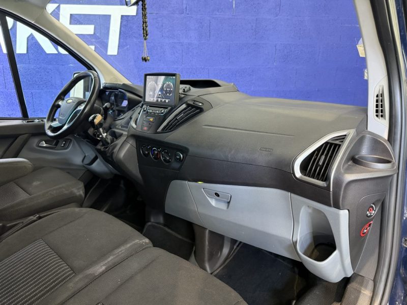 Ford Transit Custom Minibus 2.2 TDCi 100cv - 8 Places / 4 Fauteuils handicapés 