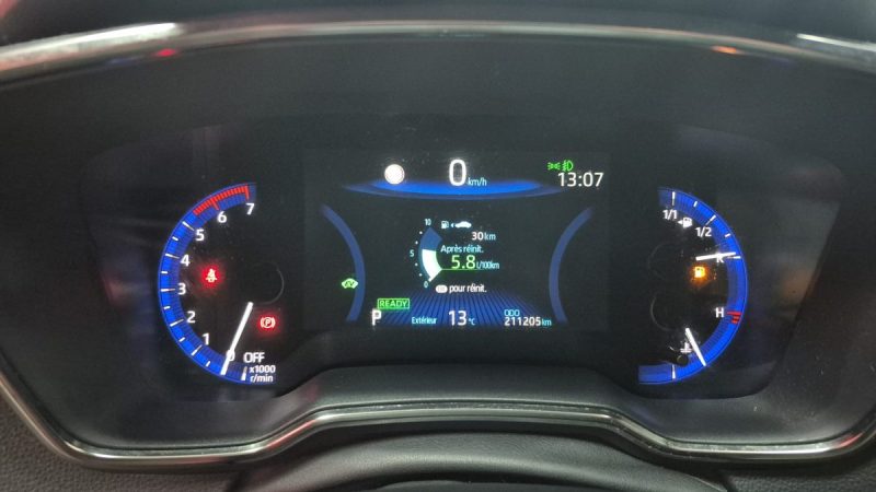 TOYOTA COROLLA TOURING SPORTS 122CV DYNAMIC BUSINESS/1 ERE MAIN/TVA RECUP 2022