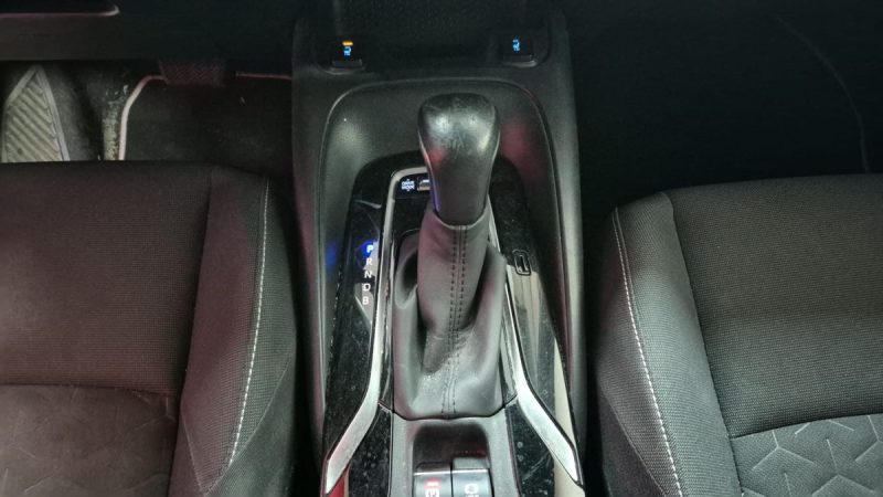 TOYOTA COROLLA TOURING SPORTS 122CV DYNAMIC BUSINESS/1 ERE MAIN/TVA RECUP 2022