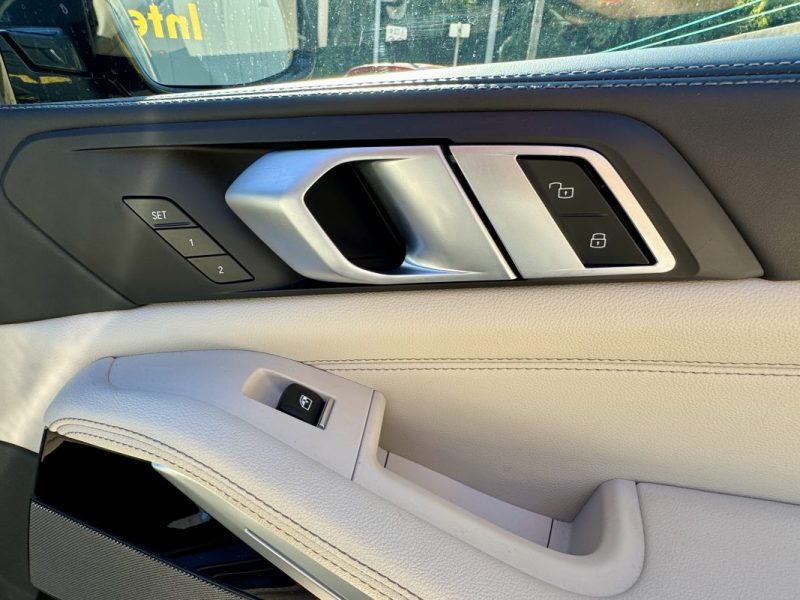 B.M.W. X5 G05 F95 4.4 M50 I V8 XDRIVE 530CH 2020 convertie à l’éthanol en octobre 2025